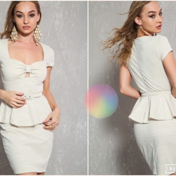 Cream Embossed Party Dress - Small - Picture 7 of 7